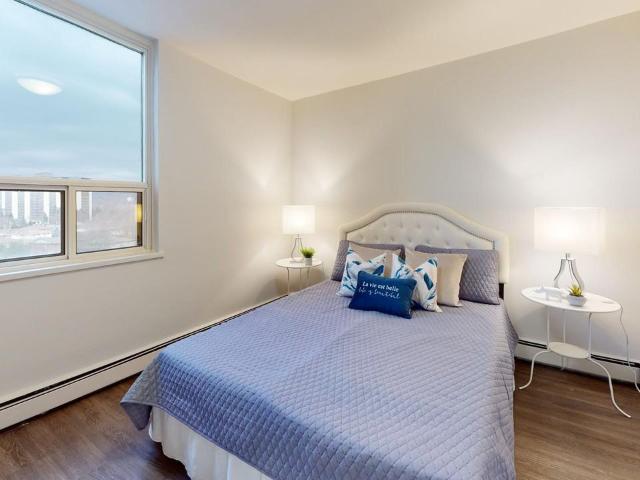 Stoney Creek 1 Bedroom Apartment for Rent at 40 Grandville Ave, Hamilton, ON L8E 1J7 Riverdale West