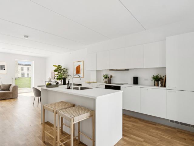 Stor moderne 5 værelses lejlighed 138 m²