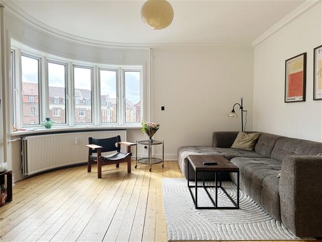 Stor og rummelig 3 værelseslejlighed i Teaterkvarteret, Aalborg, Nordjylland