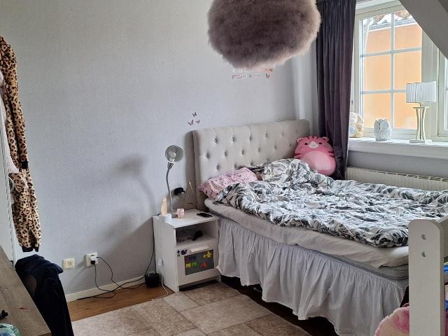 Stor femma i centrala Sala 164 m² 14 593 kr