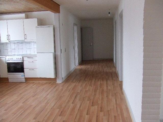 Stor lys 145 m2 lejlighed på 1. sal i Tønder