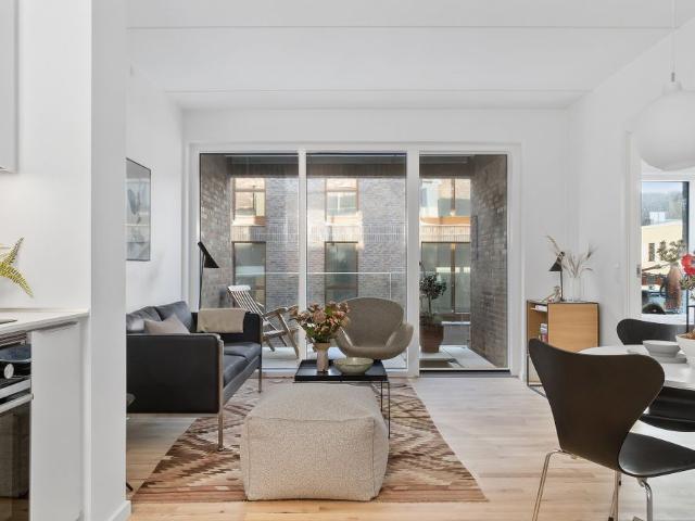 Stor 2 vær med terrasse