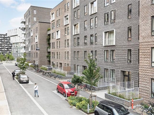 Stor 3 værelses bolig med stor vestvendt altan, København S, København