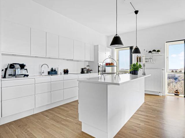 Stor 3 værelses lejlighed på 106 m² i Taffeltårnet