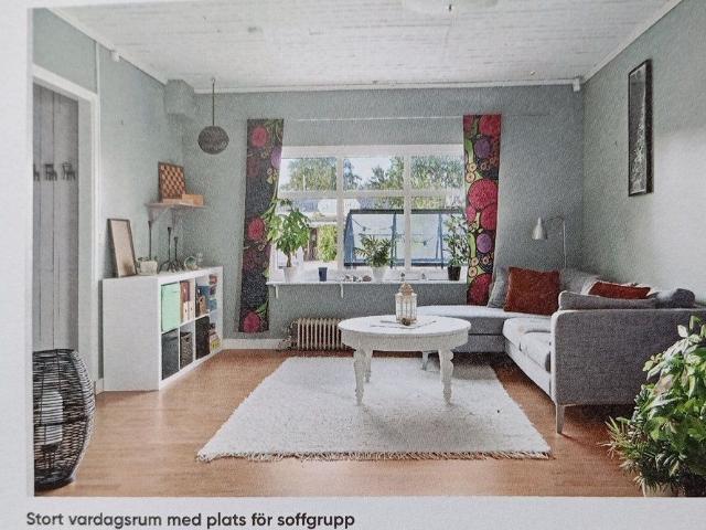 Stora Vägen, Kosta