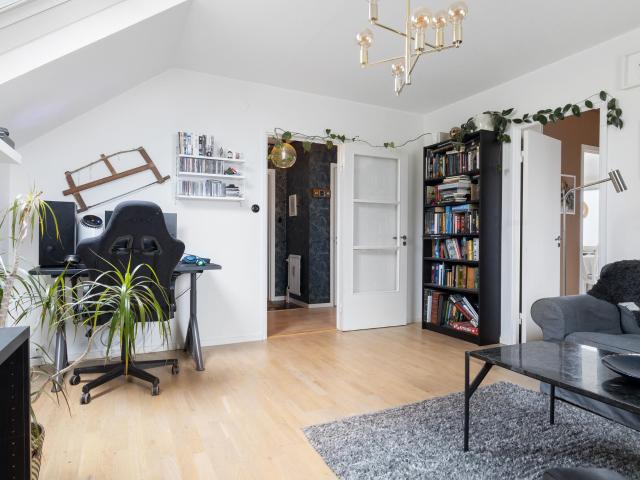 Stora Brännbovägen 25, 3TR
