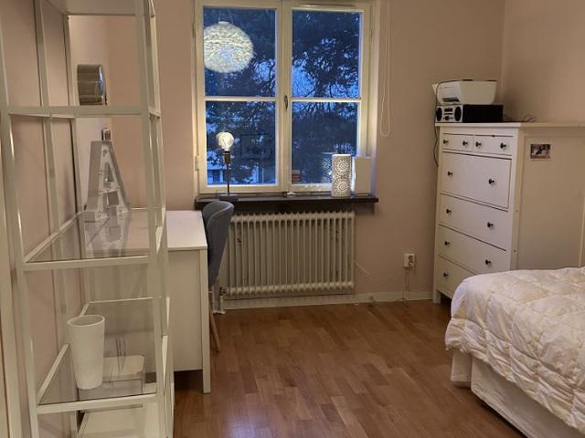 Stora Mossens Backe, Bromma