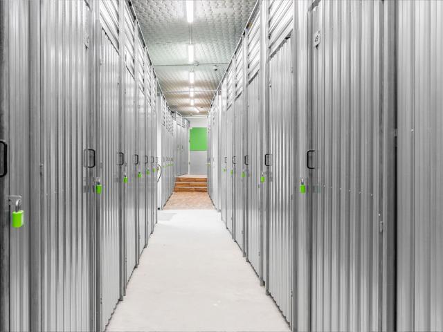 Warehouse for rent in Essen Ref 4517 | dreamo. Ch