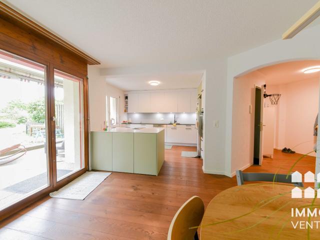 Storey apartment with 4.5 rooms on sale in Port 107 m² | dreamo. Ch
