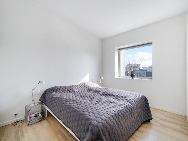 Stort 4 værelses rækkehus med terrasse