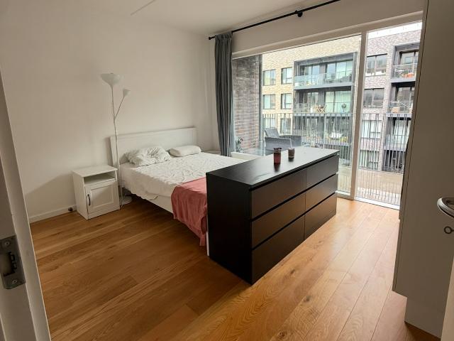 Stort værelse med privat balkon i Teglholmen