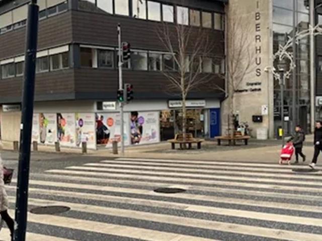 Stort kontor/klinik lejemål centralt i Ballerup bliver ledigt
