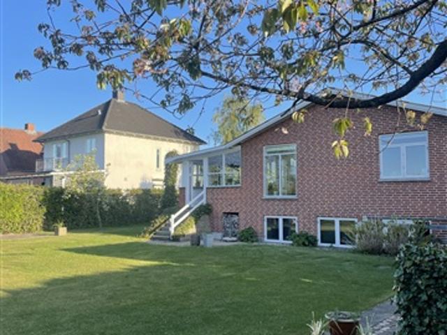 Stort møbleret hus til fremleje i Holstebro