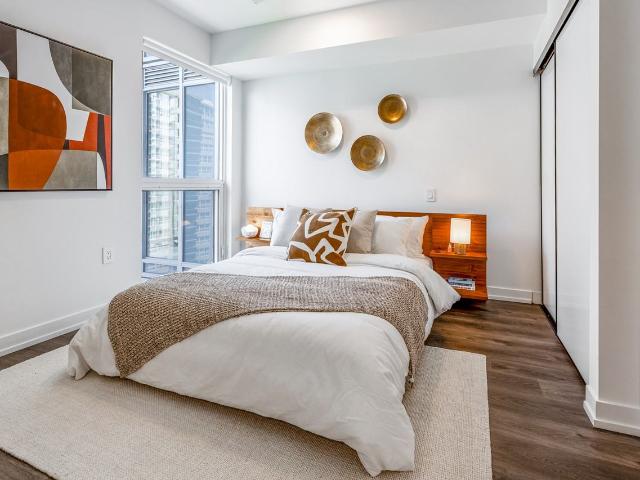 Story of Midtown Toronto 2 Bedroom Apartment for Rent at 73 Broadway Ave, Toronto, ON M4P 0G3 North Toronto