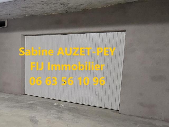 Stationnement 1 pièce / 35 m² / 44 000 EUR / SELONNET