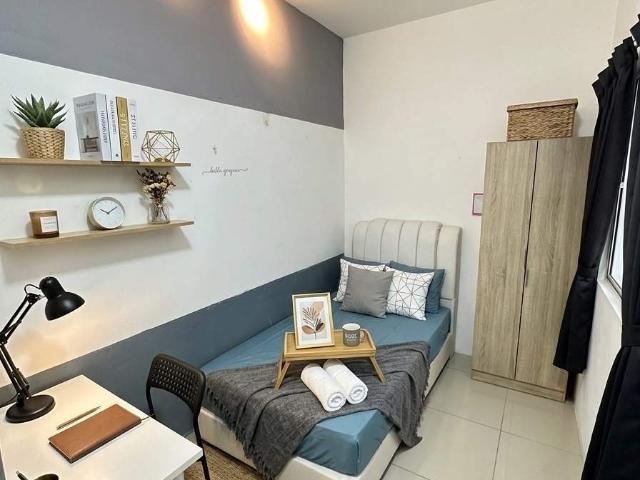 Stay Connected, Stay Comfortable | M Vertica Room Rental