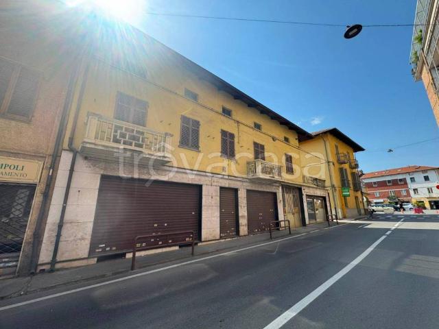 Stabile in vendita a Ciriè via Roma, 9