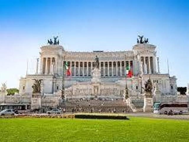 Stabile in vendita a Roma piazza Venezia, Largo Argentina