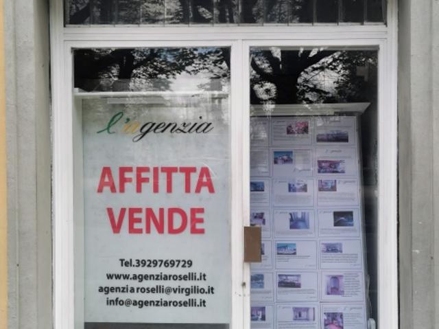 Stabile/Palazzo con giardino a Vicchio
