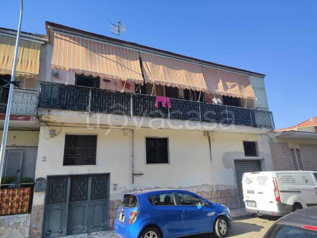Stabile/palazzo in vendita a Caivano
