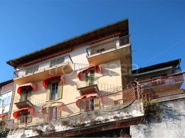 Stabile/palazzo in vendita a Cannero Riviera