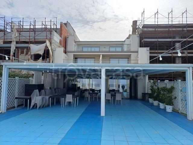 Stabile/palazzo in vendita a Capo d'Orlando via Trazzera Marina, 154
