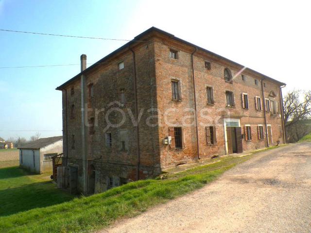 Stabile/palazzo in vendita a Casale, Roncoferraro