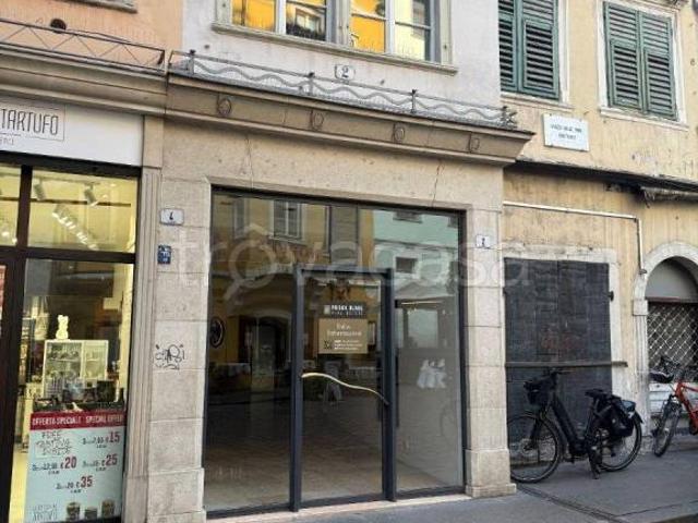 Stabile/palazzo in vendita a Bolzano, Centro città