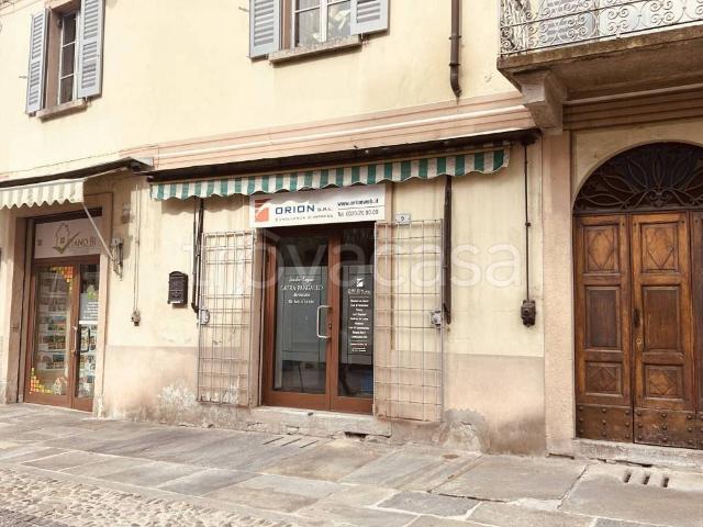 Stabile/palazzo in vendita a Domodossola via Rosmini, 2