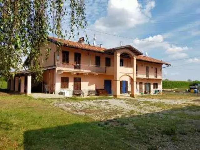 Stabile/Palazzo in vendita a Favria