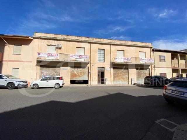 Stabile/Palazzo in vendita a Oristano