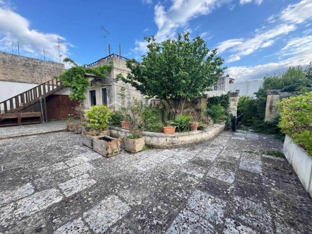 Stabile/palazzo in vendita a Lecce via p. Palumbo, 9, Centro Storico