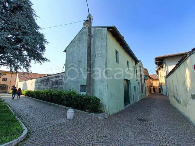 Stabile/palazzo in vendita a Livorno Ferraris