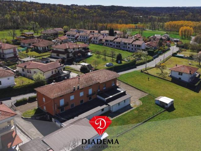 Stabile/palazzo in vendita a Mornago via Dante Alighieri, 10, Montonate