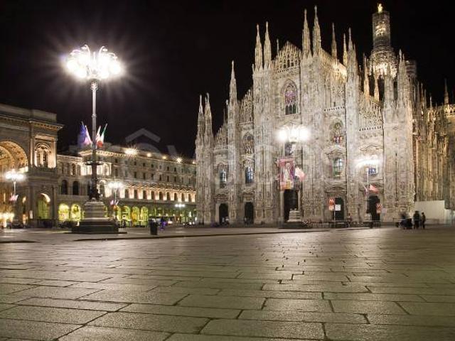 Stabile/palazzo in vendita a Milano via Ponte Seveso, Centrale
