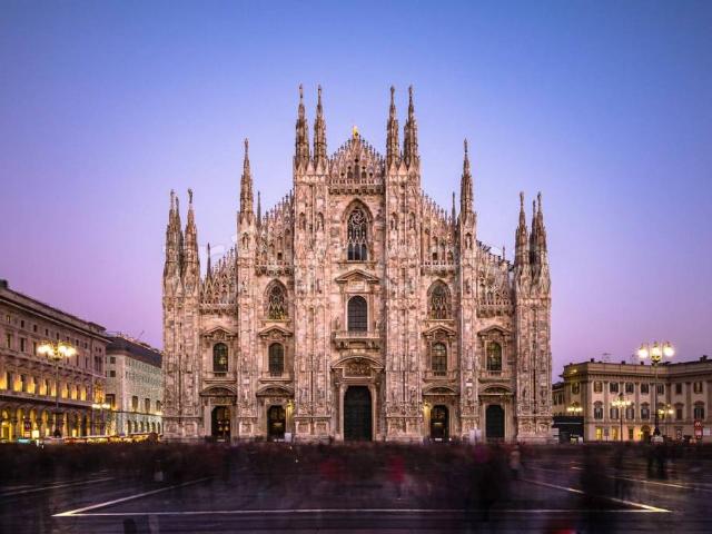 Stabile/palazzo in vendita a Milano via Santa Maria Valle, Carrobbio