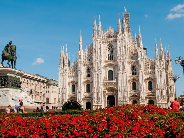 Stabile/palazzo in vendita a Milano