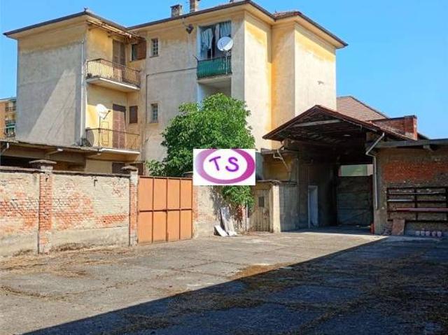 Stabile/palazzo in vendita a Novi Ligure via Dei Mille, 11/5
