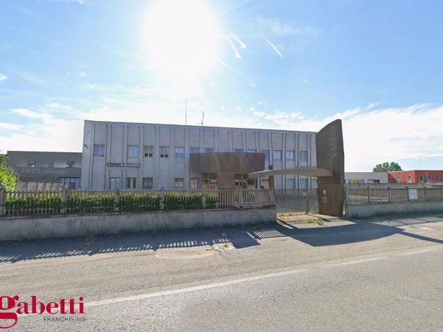 Stabile/Palazzo in vendita a Sommariva del Bosco