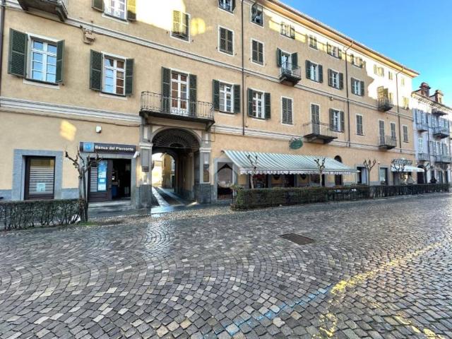 Stabile/palazzo in vendita a Savigliano corso Roma, 29