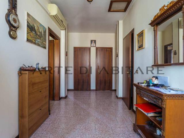 Stabile/palazzo in vendita a Padova via Bezzecca, 10, Porta Trento