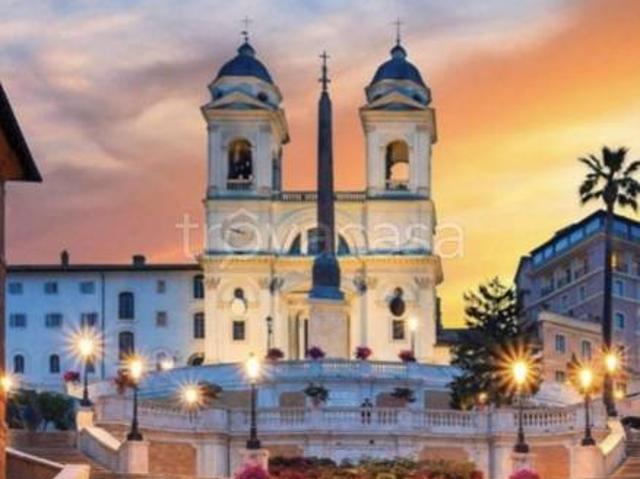 Stabile/palazzo in vendita a Roma, Spagna