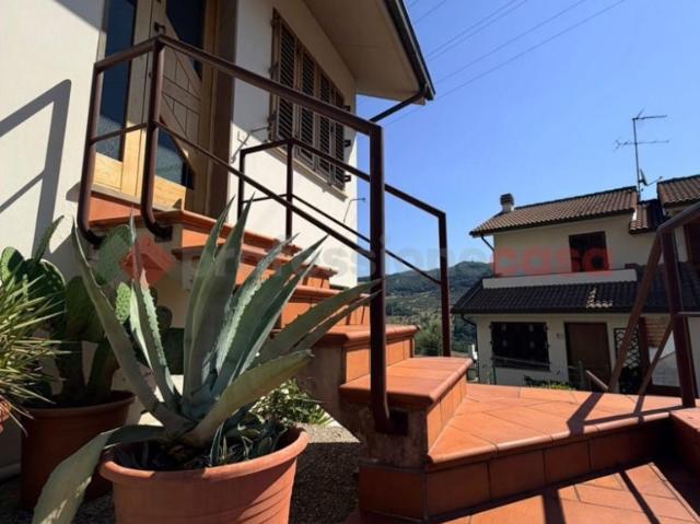 Stabile/palazzo in vendita a Vaiano