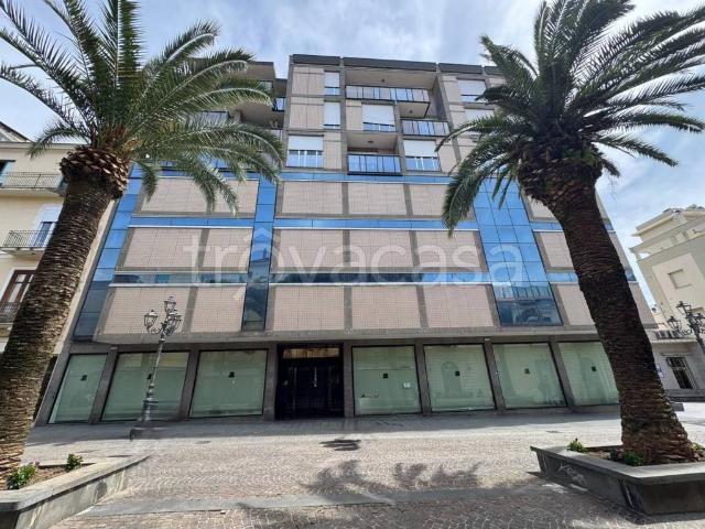 Stabile/palazzo in affitto a Lamezia Terme