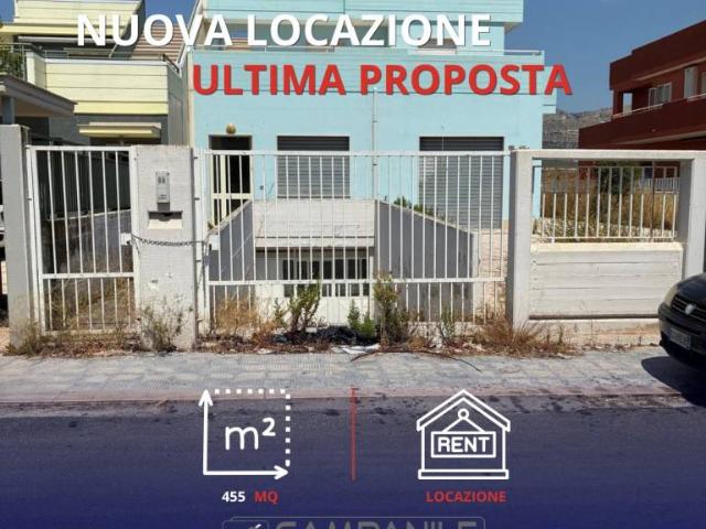 Stabile/palazzo in affitto a Manfredonia viale del Commercio