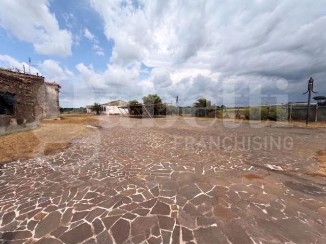Stabile/Palazzo Latina. Rif.: Cod. rif 3327525VRG