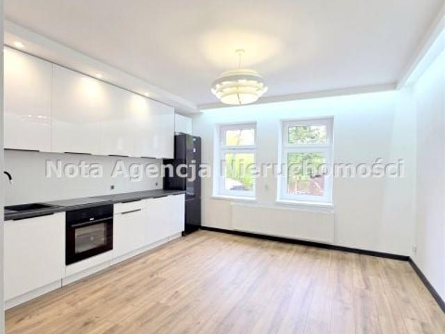 Stacyjna 39,50 m², Wałbrzych