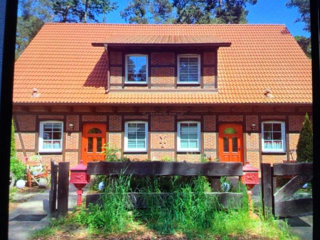 Stadtrand Berlin DHH Energieeffizienz A+ 575000 EUR Fachwerkhaus