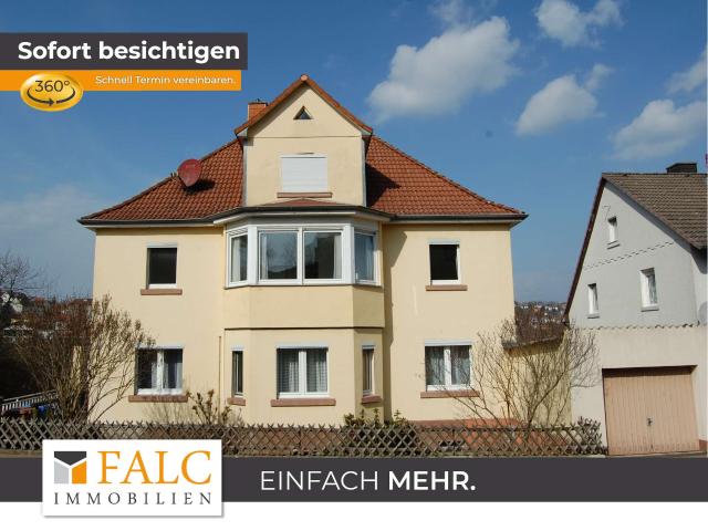Stadtvilla mit 3 Wohneinheiten und großem Grundstück in zentraler Lage