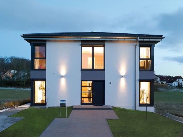 Stadtvilla mit traumhaftem Weitblick